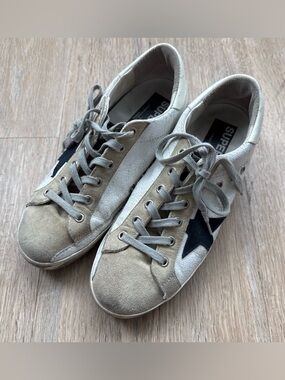 Golden Goose Beige and White Sneakers with Black Star 38